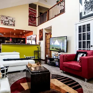 Airport Lay Over Bed & Breakfast